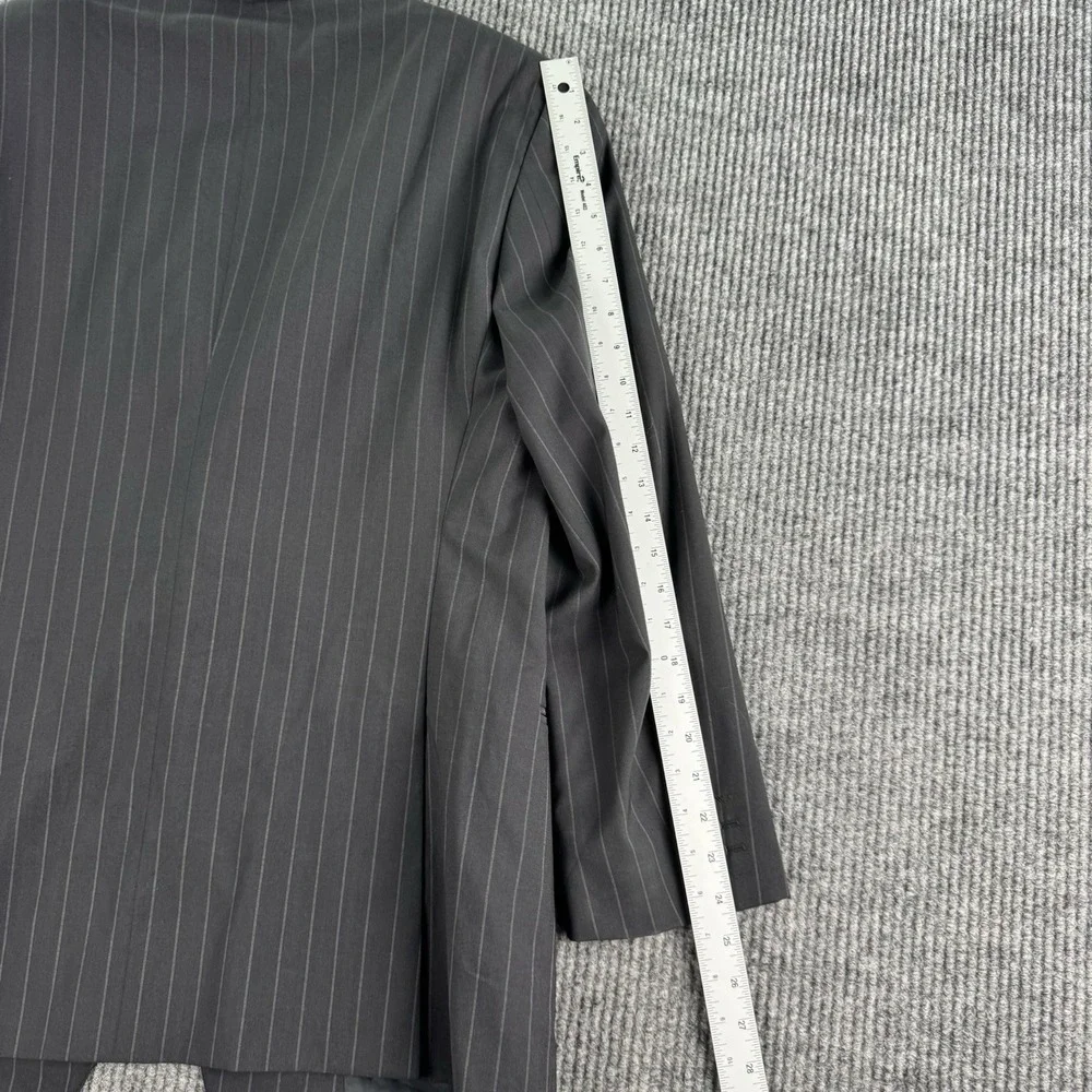 Giorgio Armani Collezioni Sport Coat 40R Gray Charcoal Striped Wool Italy Blazer